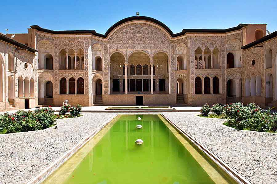 Tour to Tabatabai House , Kashan , Iran 