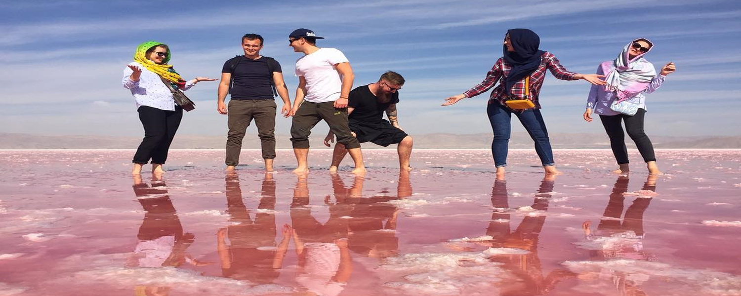 Pink Lake,Shiraz