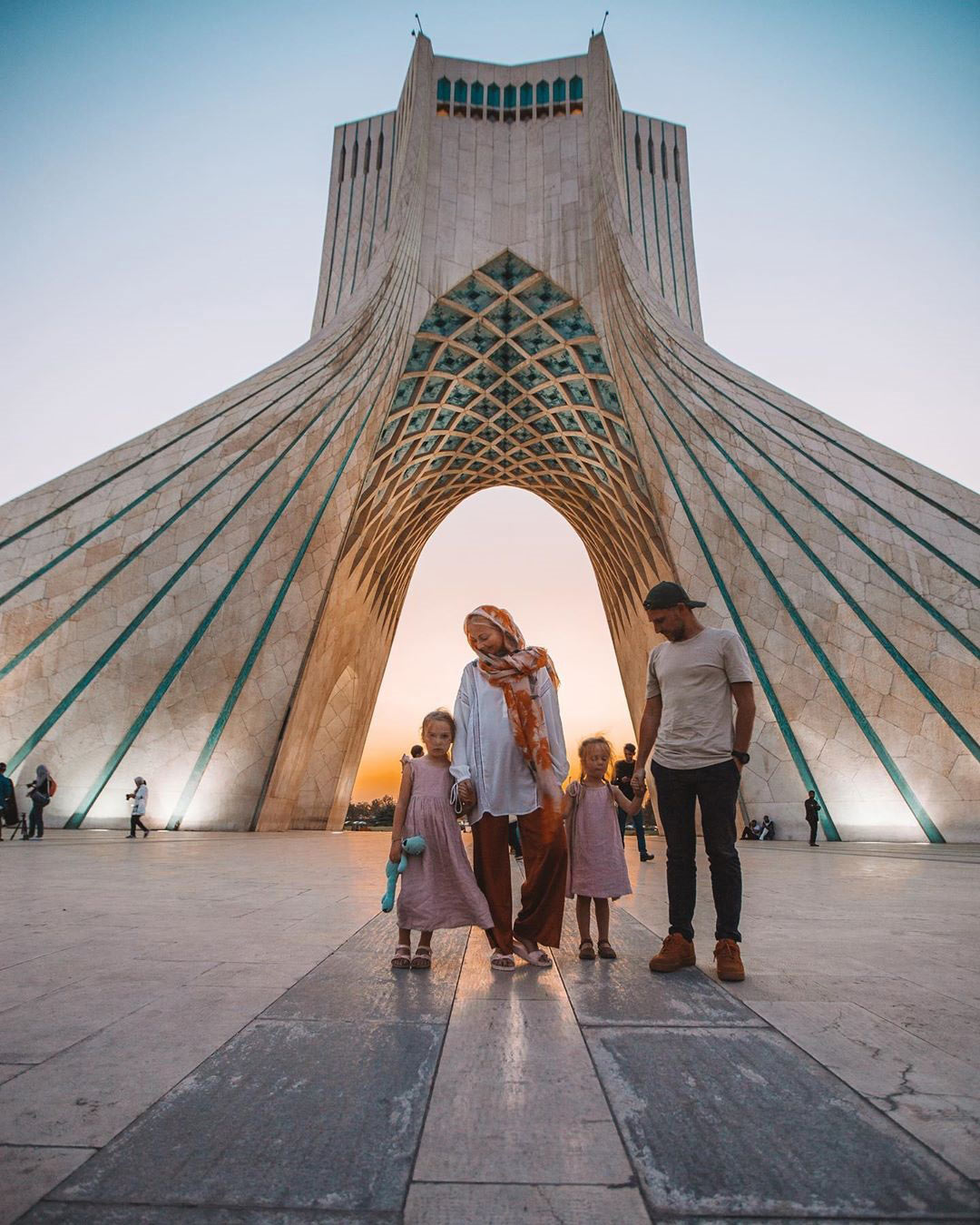 Iran Family Tour , Inbound Persia Tour and Travel Agency